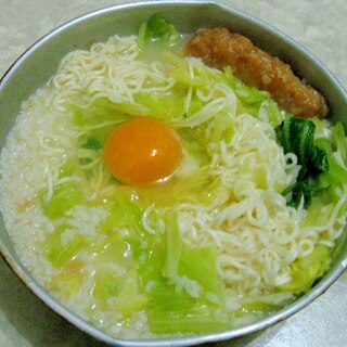 キャベツフライドチキン玉子入り煮込みおじやラーメン